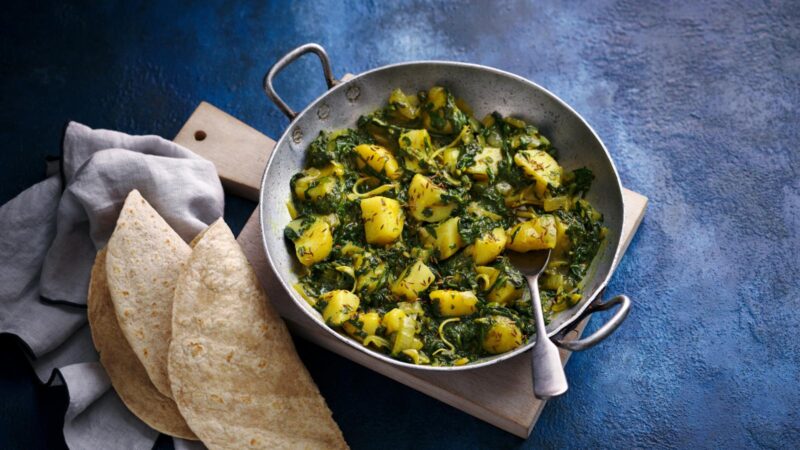 Royal spice lounge SAAG ALOO