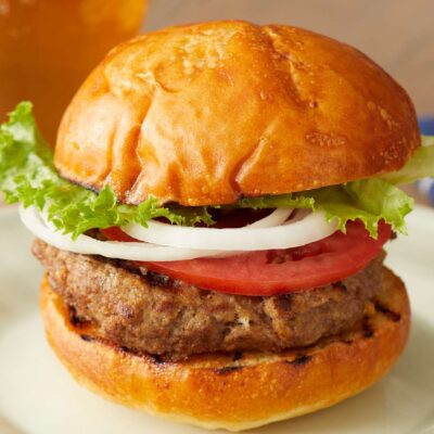 royal spice lounge CLASSIC BEEF BURGER