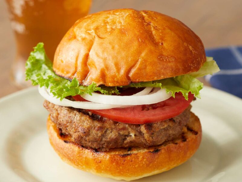 royal spice lounge CLASSIC BEEF BURGER